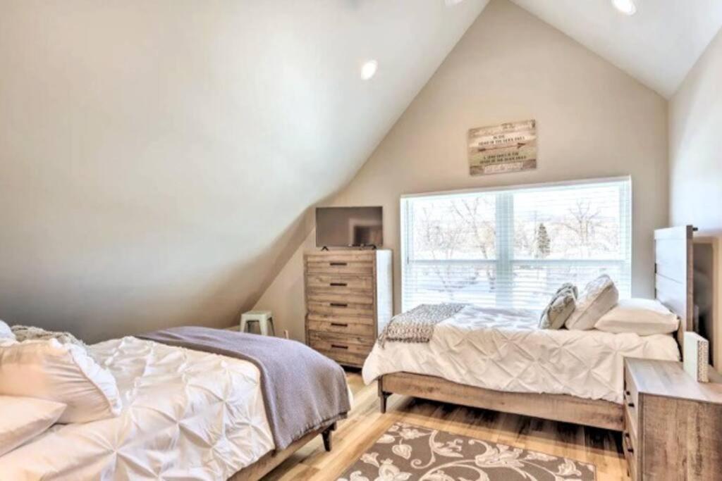 New! Cozy & Modern Spearfish Home Near Downtown! المظهر الخارجي الصورة